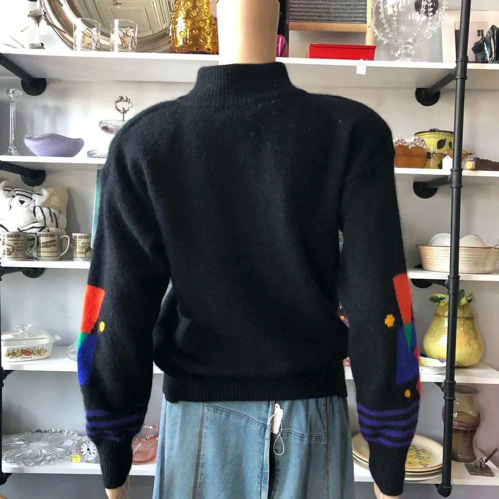 1991 Knit Lambswool Abstract Shapes Sweater | IB Diffusions - Picture 8 of 8